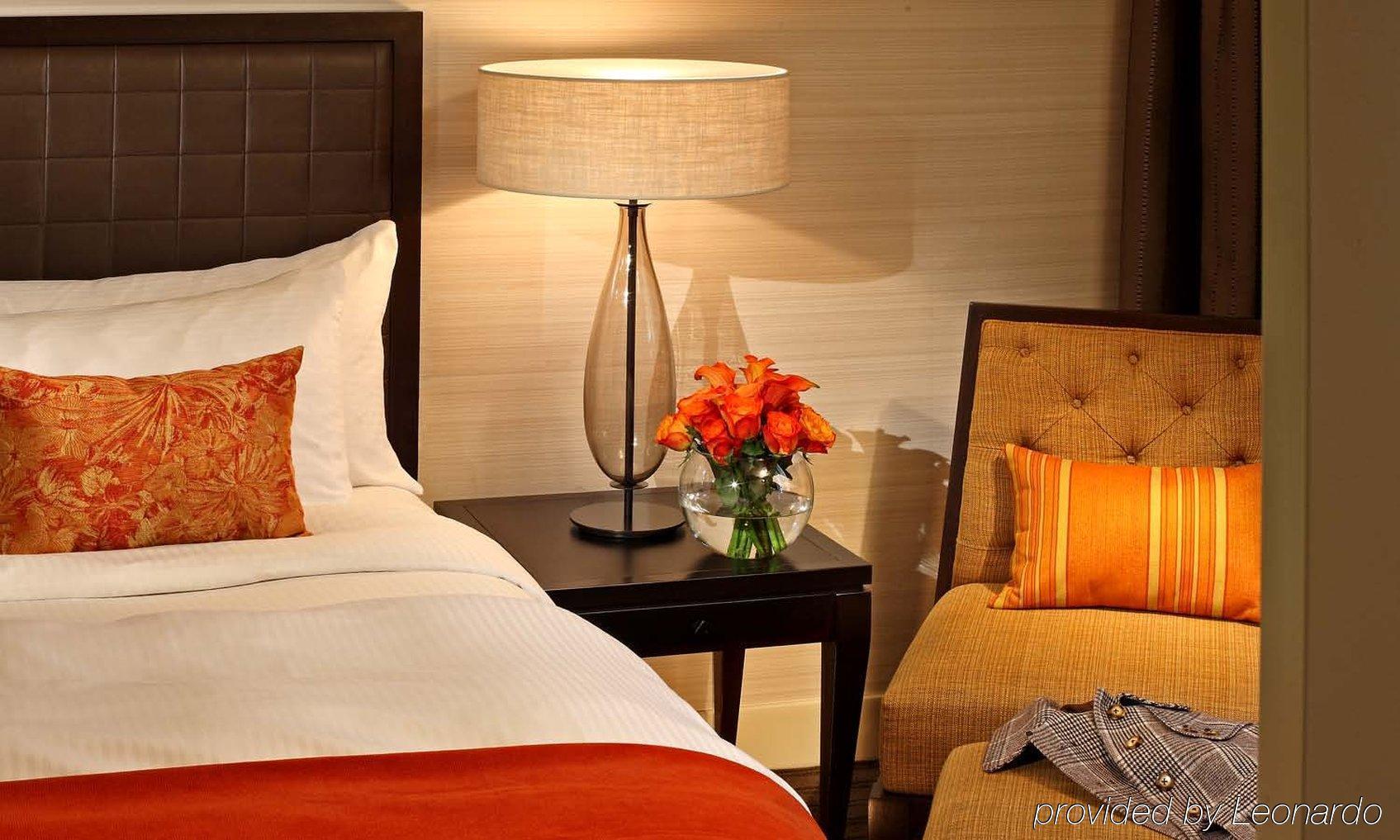 Cambridge Suites トロント エクステリア 写真
