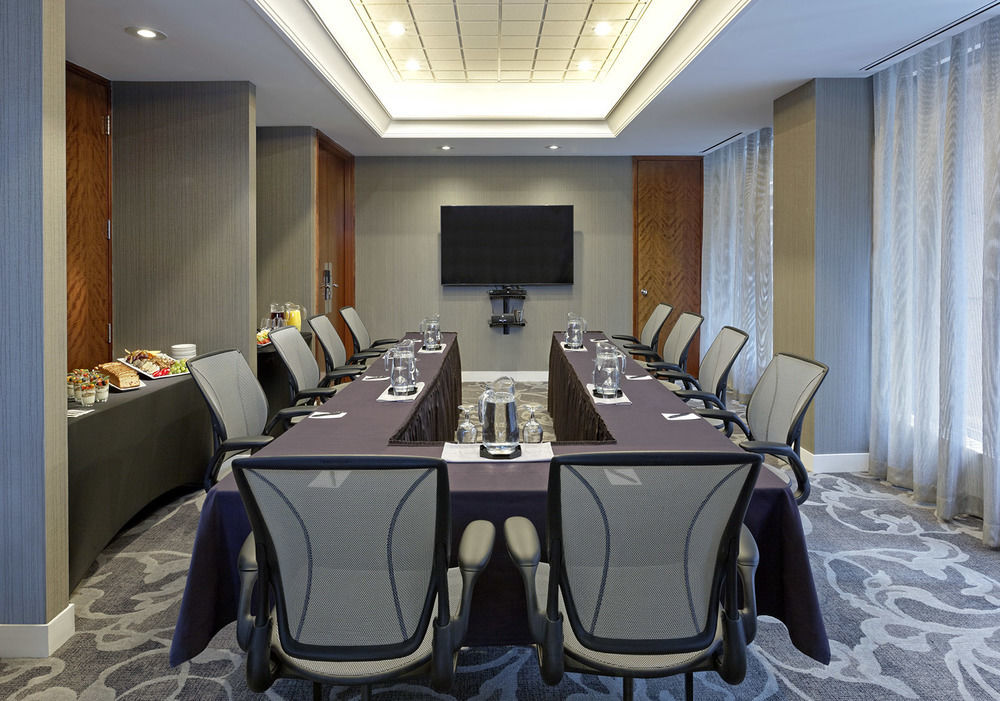 Cambridge Suites トロント エクステリア 写真