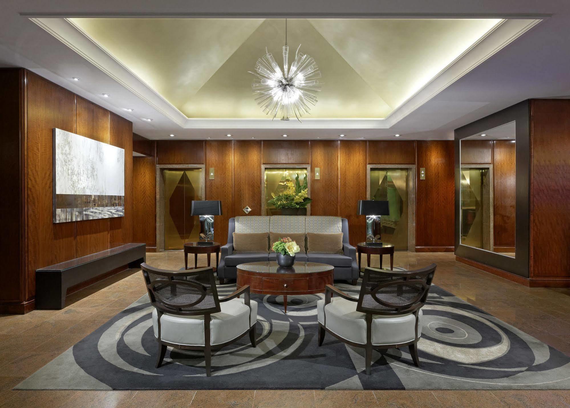Cambridge Suites トロント エクステリア 写真