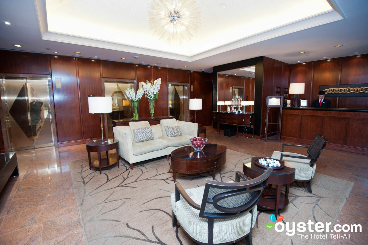 Cambridge Suites トロント エクステリア 写真